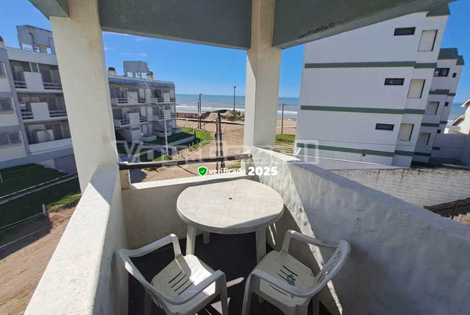 Alquilo Departamento Dpto Gesell 1 en Villa Gesell zona Centro a 55 Mts de la Playa 