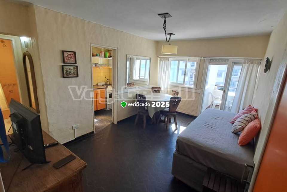 Alquilo Departamento Dpto Gesell 1 en Villa Gesell zona Centro a 55 Mts de la Playa 