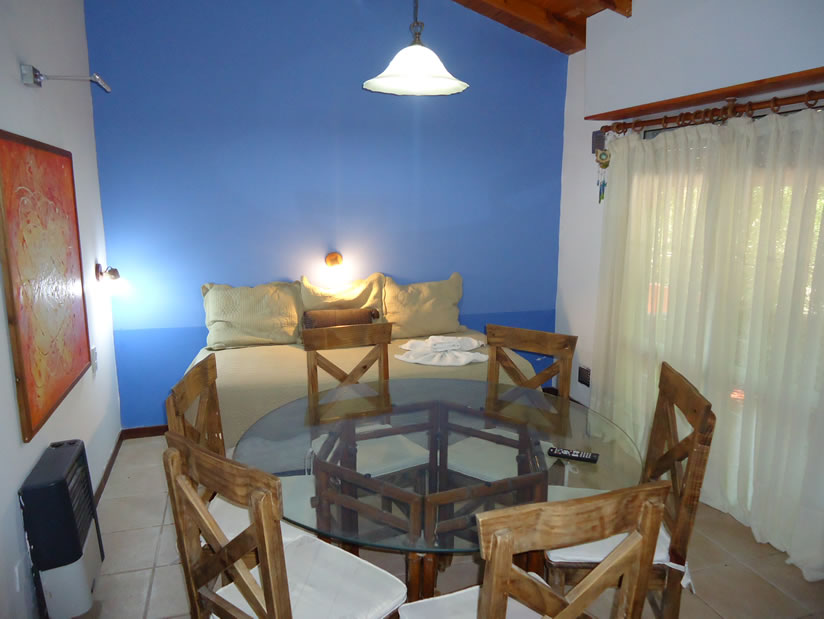 Alquilo Duplex Dulces Vacaciones en Villa Gesell zona Centro a 700 Mts de la Playa