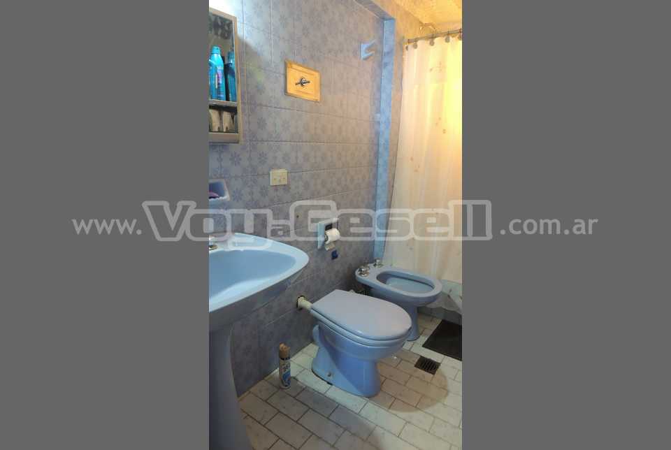 Alquilo Departamento Dunas y Mar 6B en Villa Gesell zona Centro Comercial a 5 Mts de la Playa 