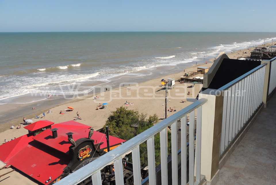 Alquilo Departamento Dunas y Mar 6B en Villa Gesell zona Centro Comercial a 5 Mts de la Playa