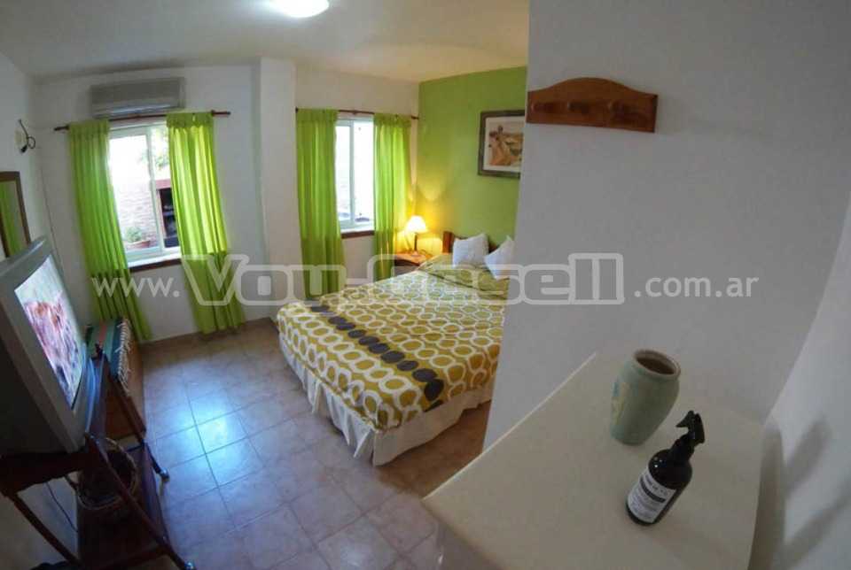 Alquilo Departamento Dunas y Mar PB B en Villa Gesell zona Centro Comercial a 10 Mts de la Playa