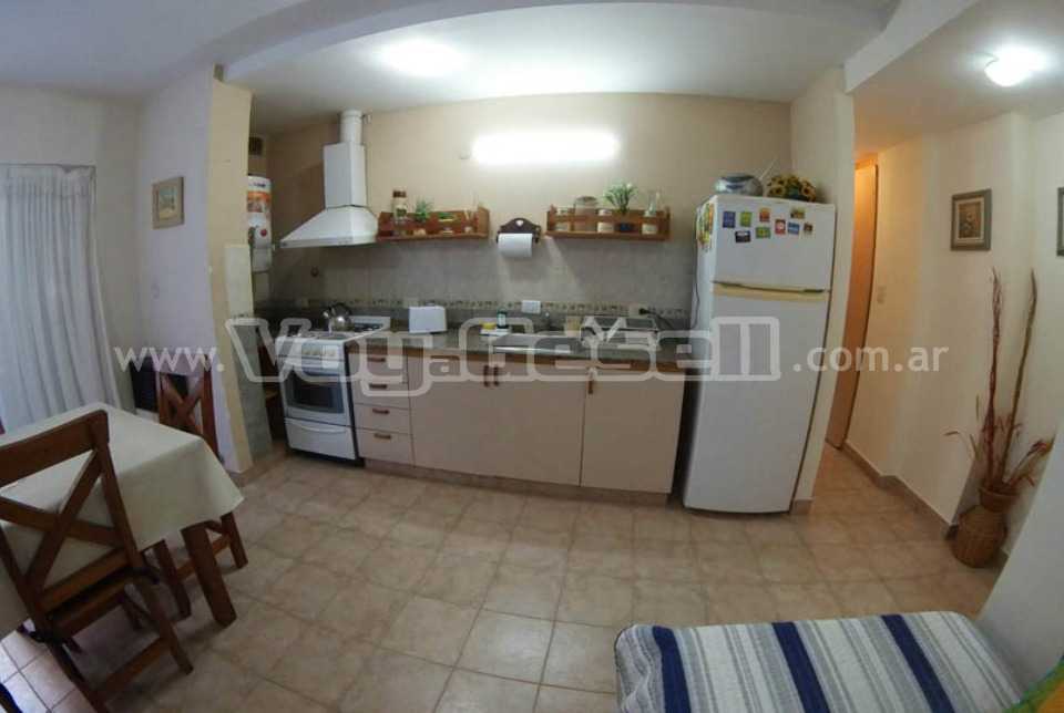 Alquilo Departamento Dunas y Mar PB B en Villa Gesell zona Centro Comercial a 10 Mts de la Playa 