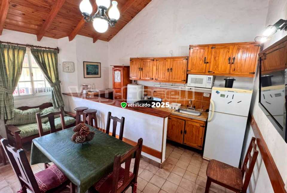 Alquilo Duplex Duplex 125  en Villa Gesell zona Centro a 1200 mts de la Playa 