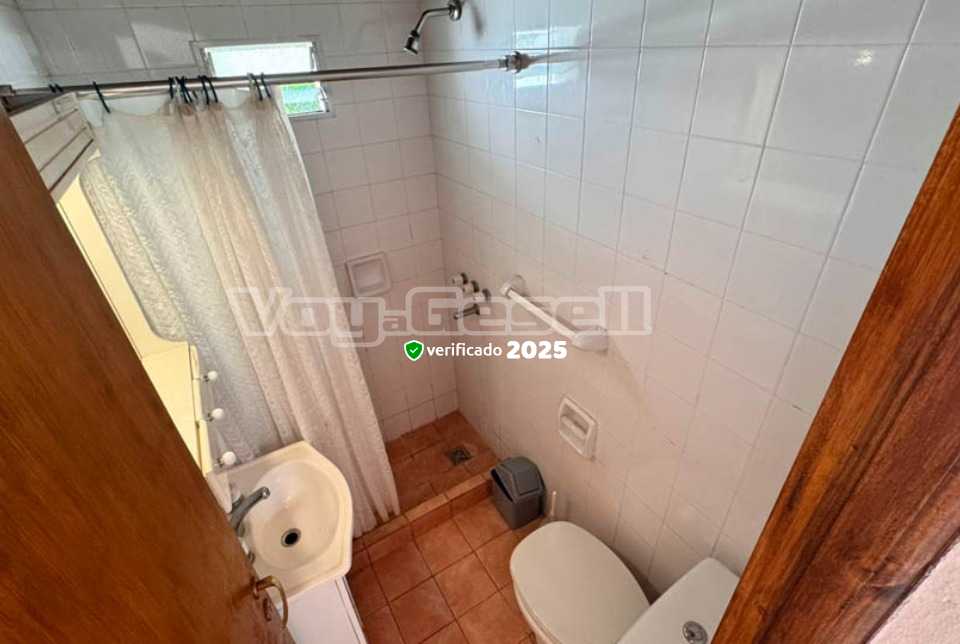 Alquilo Duplex Duplex 125  en Villa Gesell zona Centro a 1200 mts de la Playa