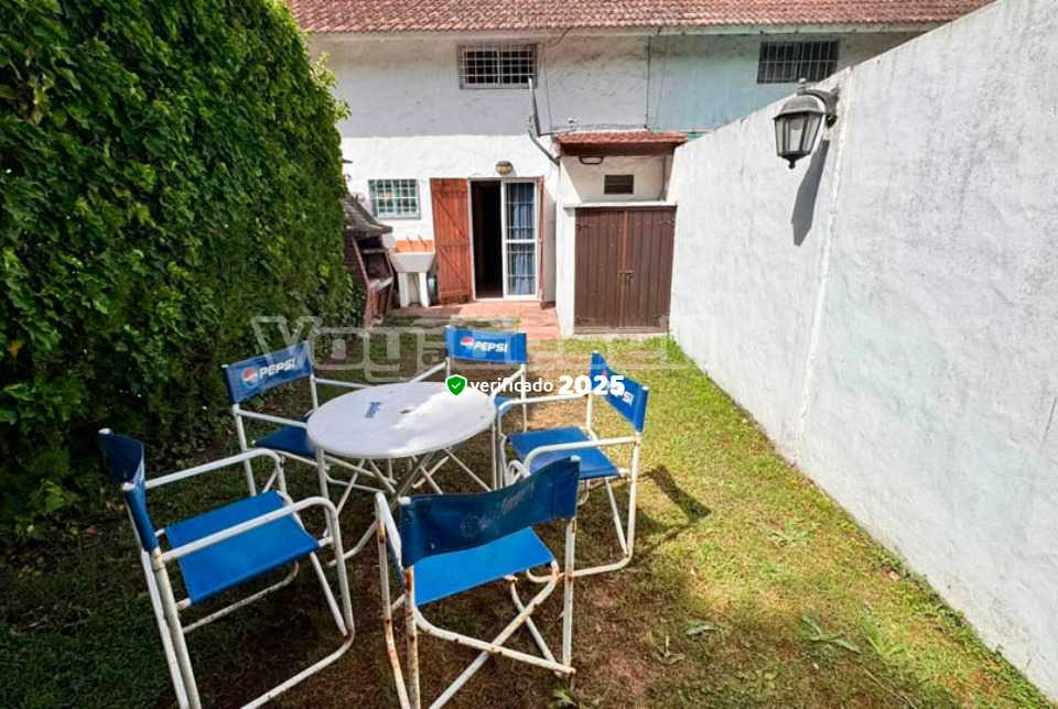 Alquilo Duplex Duplex 125  en Villa Gesell zona Centro a 1200 mts de la Playa