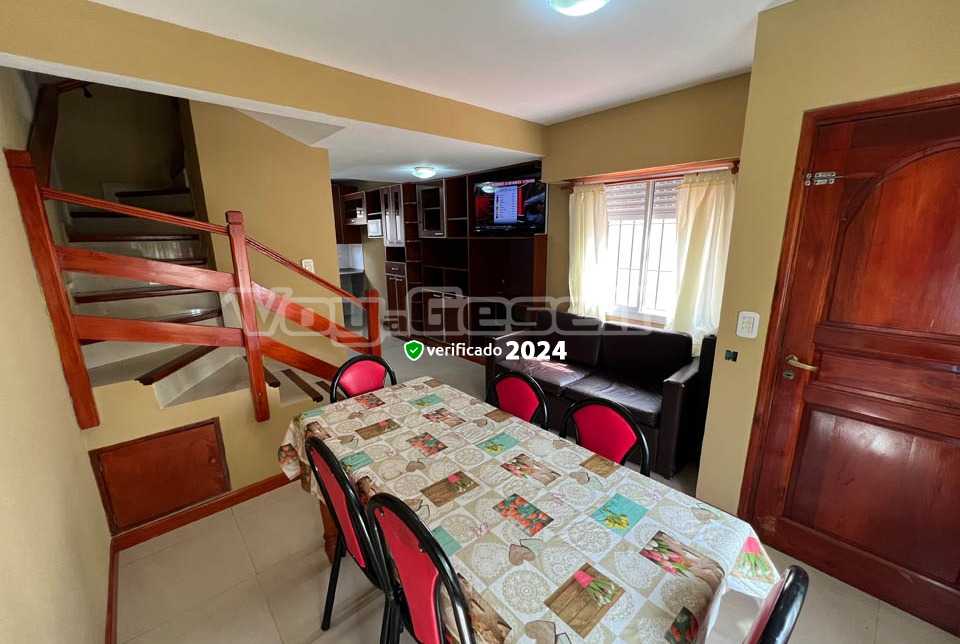 Alquilo Duplex Duplex 143 en Villa Gesell zona Sur a 1300 Mts de la Playa 