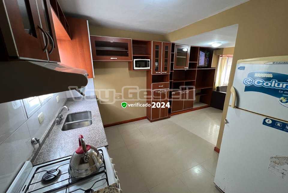 Alquilo Duplex Duplex 143 en Villa Gesell zona Sur a 1300 Mts de la Playa 