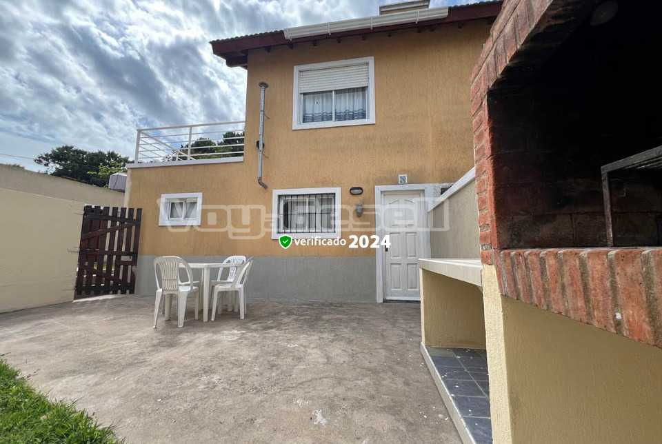 Alquilo Duplex Duplex 143 en Villa Gesell zona Sur a 1300 Mts de la Playa