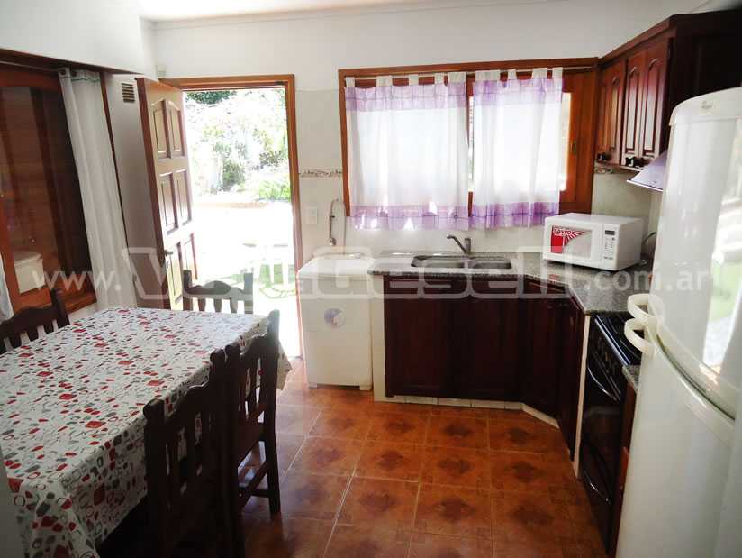 Alquilo Duplex Duplex 206 en Villa Gesell zona Barrio Norte a 400 Mts de la Playa 