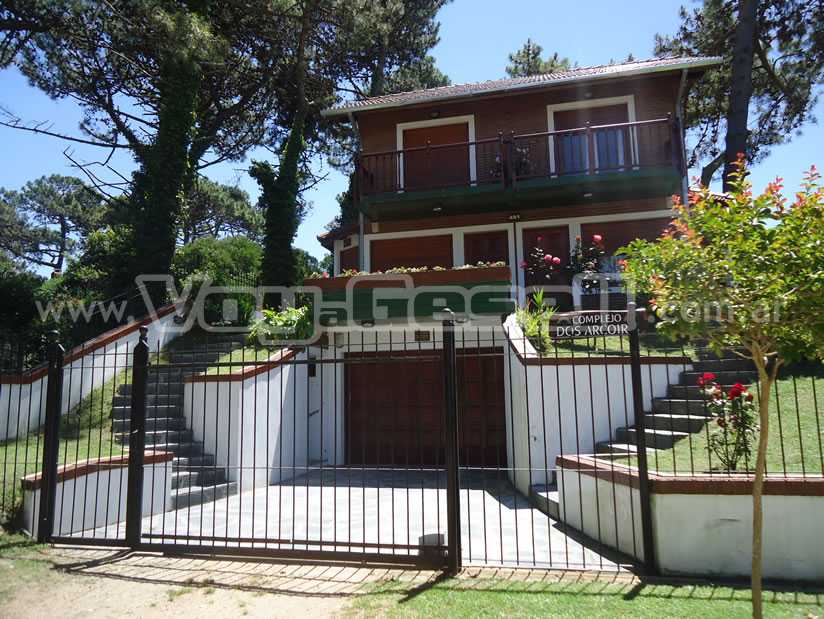 Alquilo Duplex Duplex 206 en Villa Gesell zona Barrio Norte a 400 Mts de la Playa 