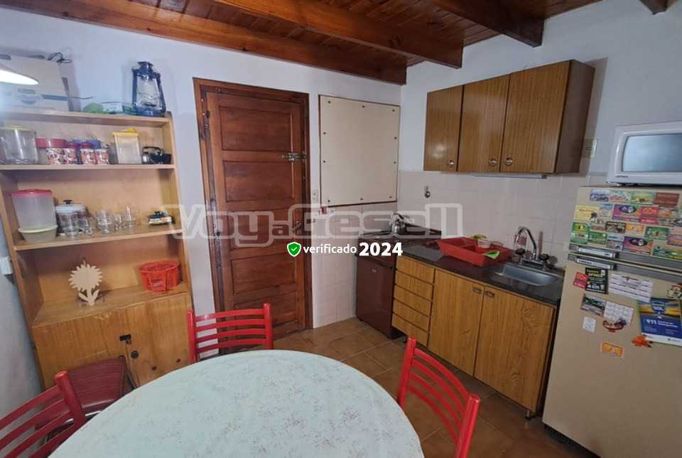 Alquilo Duplex Duplex Gemelos 2- Pasos Muelle en Villa Gesell zona Centro a 350 mts de la Playa 