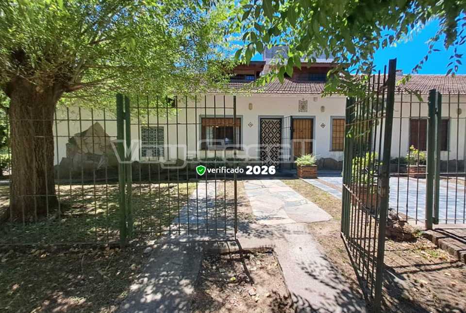 Alquilo Duplex Duplex Gesell 119 en Villa Gesell zona Centro a 550 Mts de la Playa 