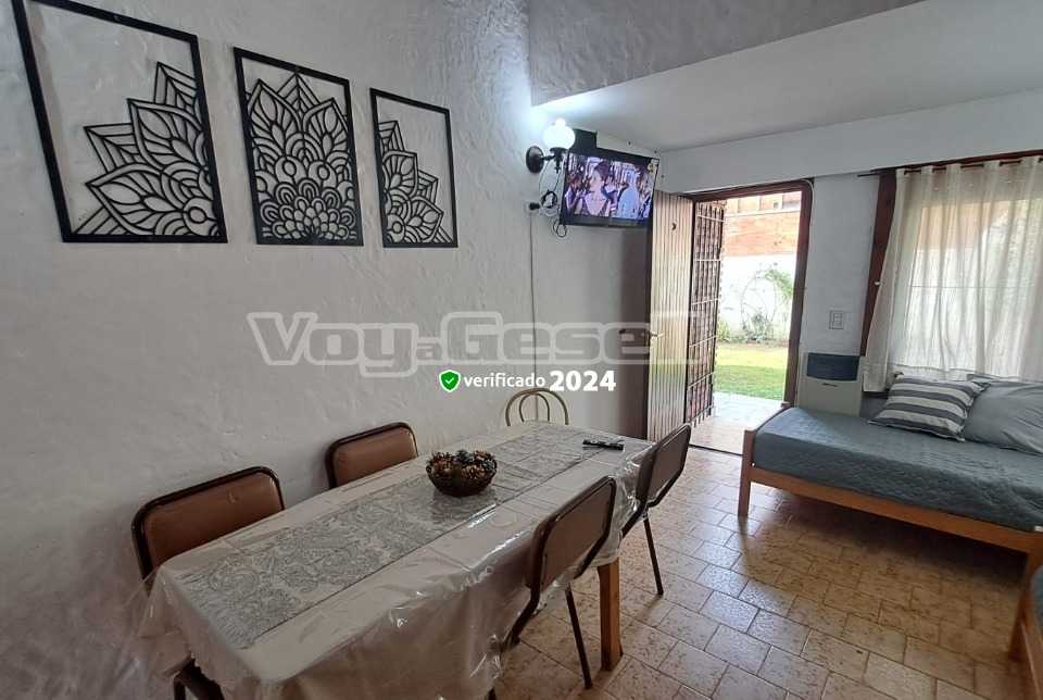 Alquilo Duplex Duplex VG en Villa Gesell zona Centro a 700 Mts de la Playa 
