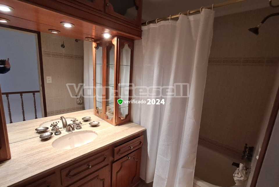 Alquilo Departamento Ebro 13 en Villa Gesell zona Centro Comercial a 140 mts de la Playa