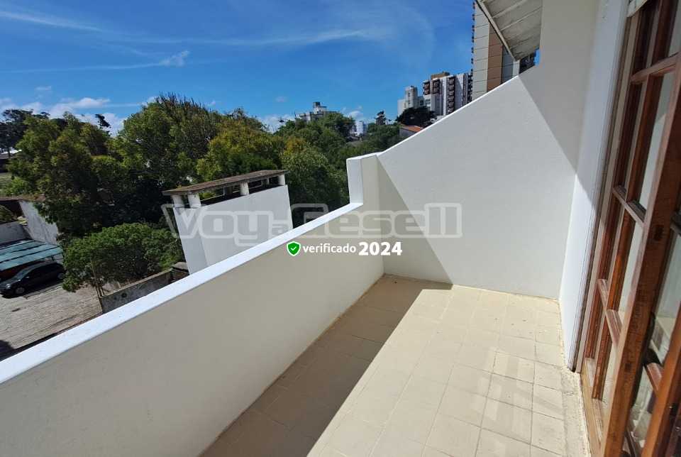 Alquilo Departamento Ebro 13 en Villa Gesell zona Centro Comercial a 140 mts de la Playa