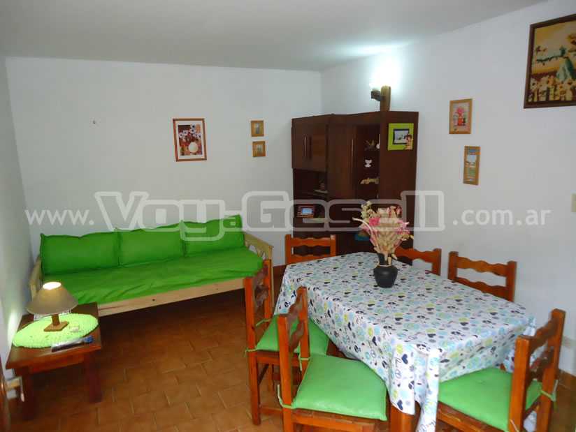 Alquilo Duplex Edif El Bosque Departamento J en Villa Gesell zona Sur a 200 Mts de la Playa 