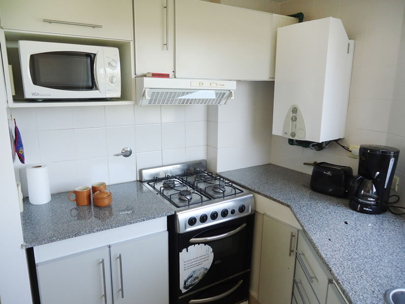 Alquilo Departamento Edif. Galli 6A en Villa Gesell zona Centro Comercial a 290 Mts de la Playa