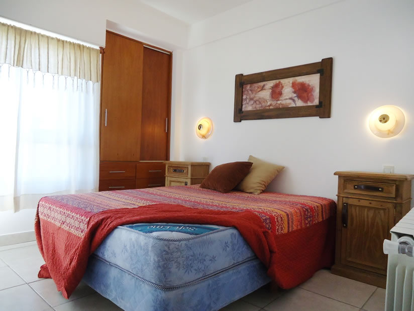 Alquilo Departamento Edif. Galli 6A en Villa Gesell zona Centro Comercial a 290 Mts de la Playa