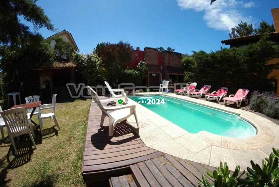 Alquilo Departamento Edif Playa 10 en Villa Gesell zona Barrio Norte a 10 Mts de la Playa