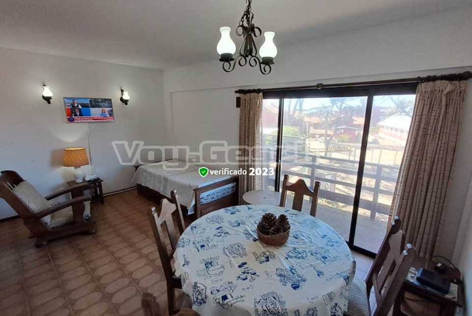 Alquilo Departamento Edificio Amadeus 3A en Villa Gesell zona Sur a 250 Mts de la Playa 