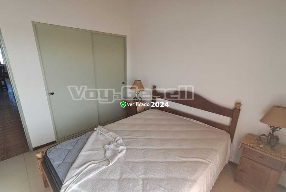 Alquilo Departamento Edificio Amadeus 6B en Villa Gesell zona Sur a 250 Mts de la Playa