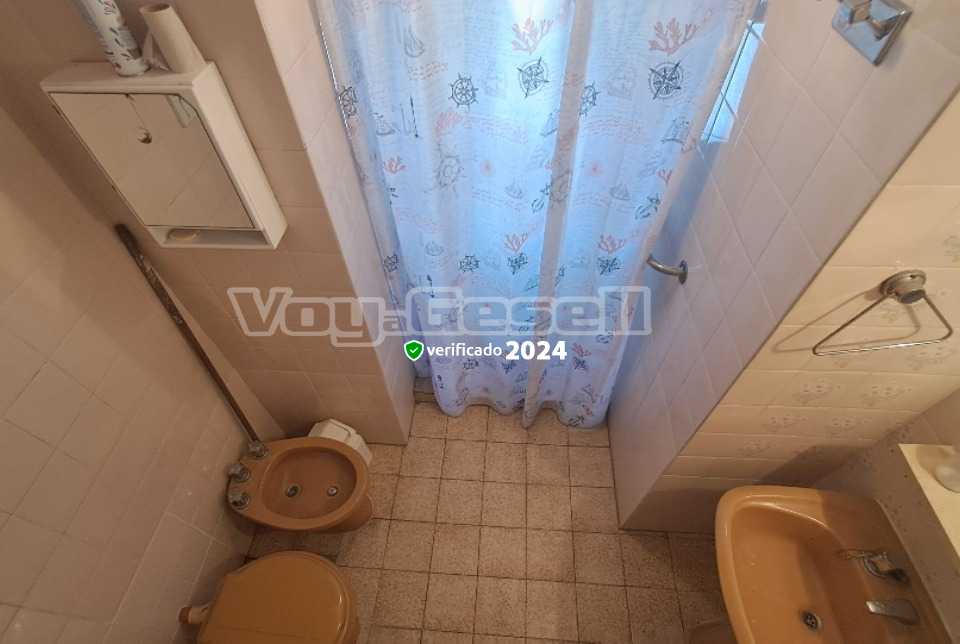 Alquilo Departamento Edificio Amadeus 6B en Villa Gesell zona Sur a 250 Mts de la Playa