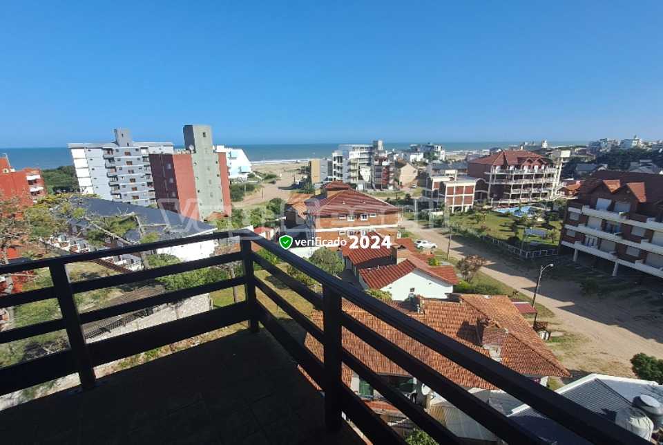Alquilo Departamento Edificio Amadeus 6B en Villa Gesell zona Sur a 250 Mts de la Playa 