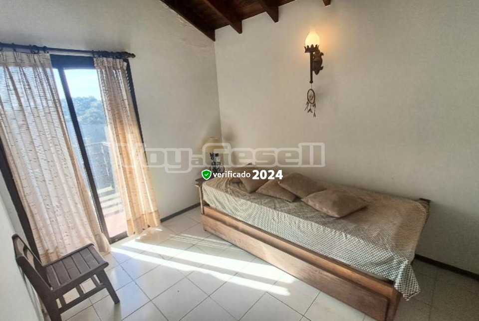 Alquilo Departamento Edificio Amadeus 6B en Villa Gesell zona Sur a 250 Mts de la Playa