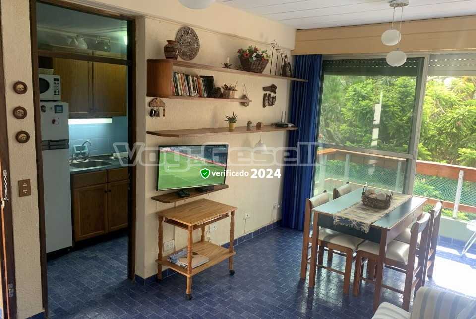 Alquilo Departamento Edificio Anec Mar I en Villa Gesell zona Barrio Norte a 50 mts de la Playa 