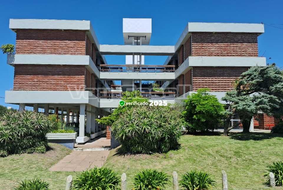Alquilo Departamento Edificio Anec Mar I en Villa Gesell zona Barrio Norte a 50 mts de la Playa