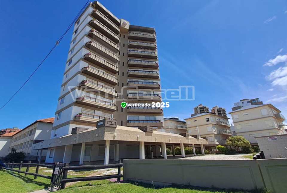 Alquilo Departamento Edificio Coronado en Villa Gesell zona Barrio Norte a 10 Mts de la Playa 