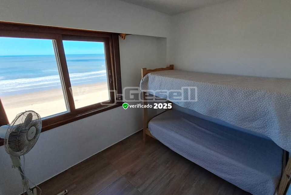 Alquilo Departamento Edificio Coronado en Villa Gesell zona Barrio Norte a 10 Mts de la Playa