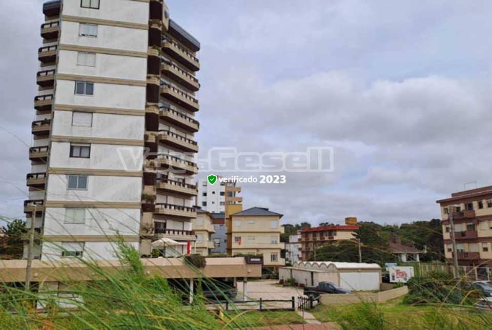 Alquilo Departamento Edificio Coronado IV en Villa Gesell zona Barrio Norte a 10 Mts de la Playa 