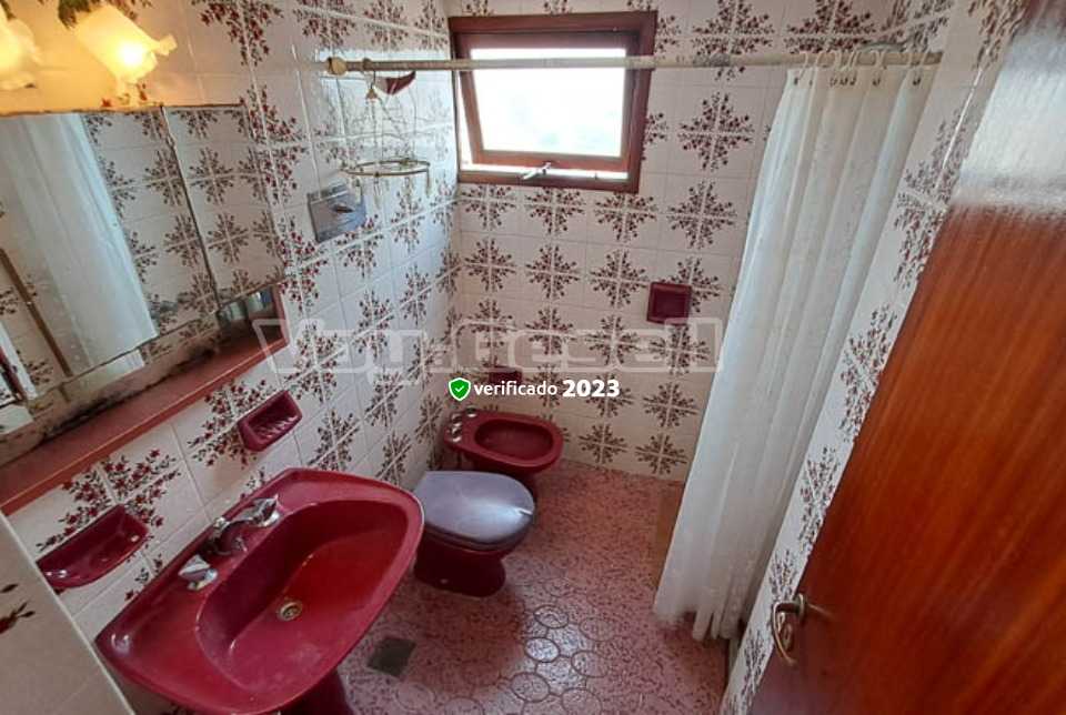 Alquilo Departamento Edificio Coronado IV en Villa Gesell zona Barrio Norte a 10 Mts de la Playa 