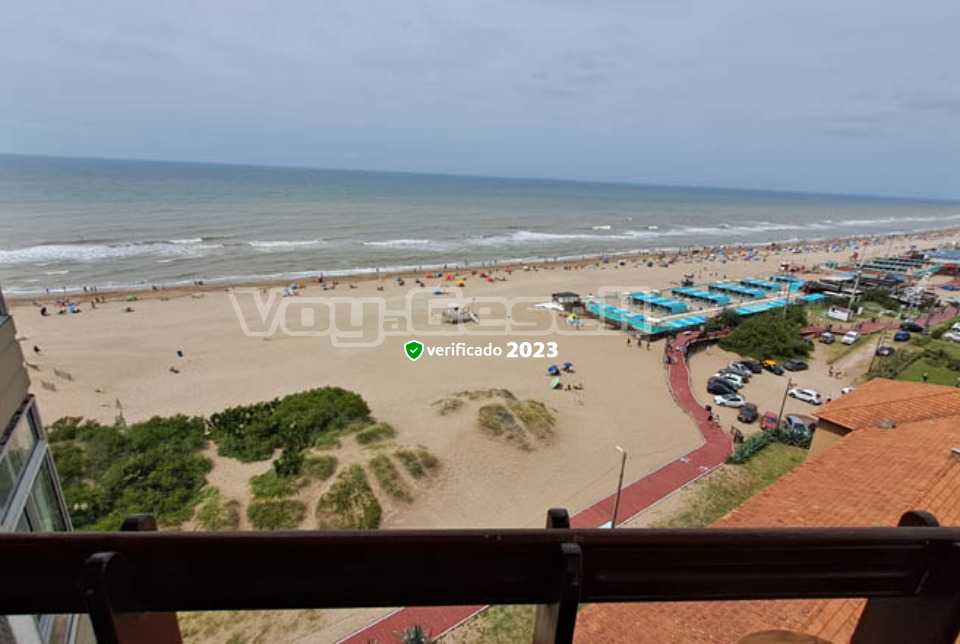 Alquilo Departamento Edificio Coronado IV en Villa Gesell zona Barrio Norte a 10 Mts de la Playa
