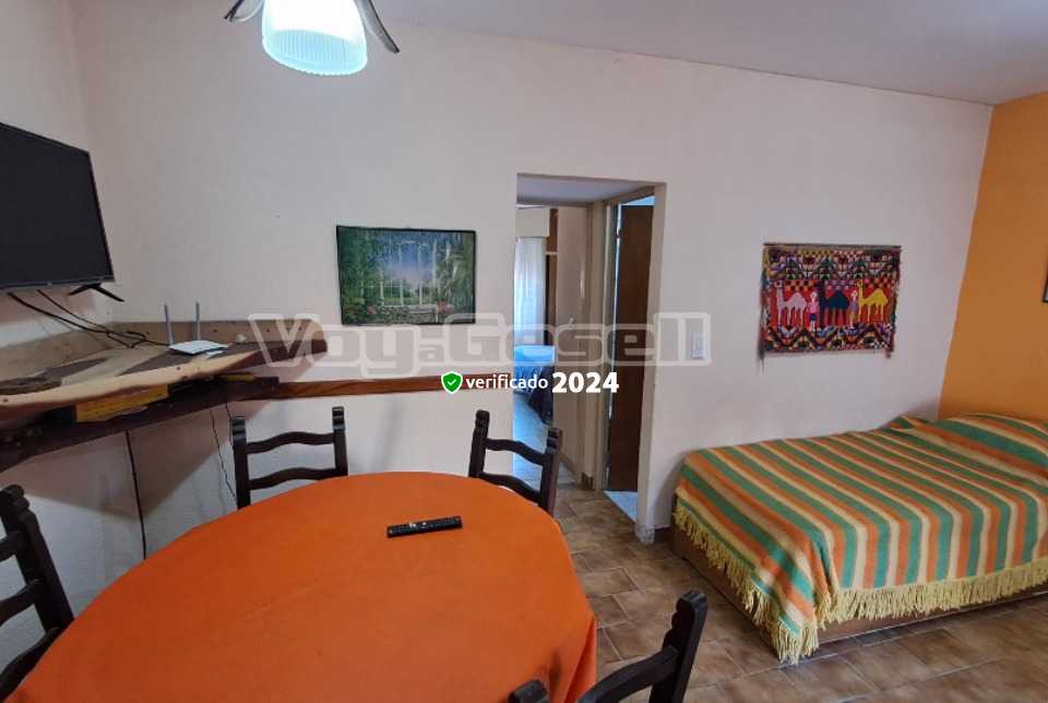 Alquilo Departamento Edificio Fiumicino en Villa Gesell zona Sur a 160 mts de la Playa 