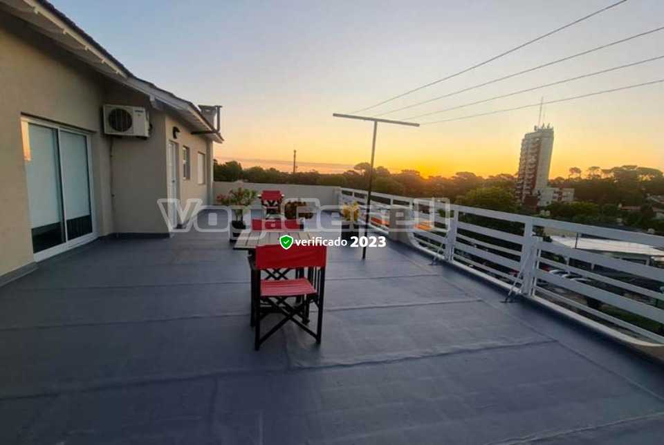 Edificio Los Medanos: Departamento en Villa Gesell zona Centro