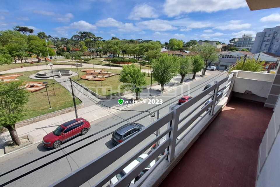 Alquilo Departamento Edificio Los Medanos en Villa Gesell zona Centro a 450 Mts de la Playa