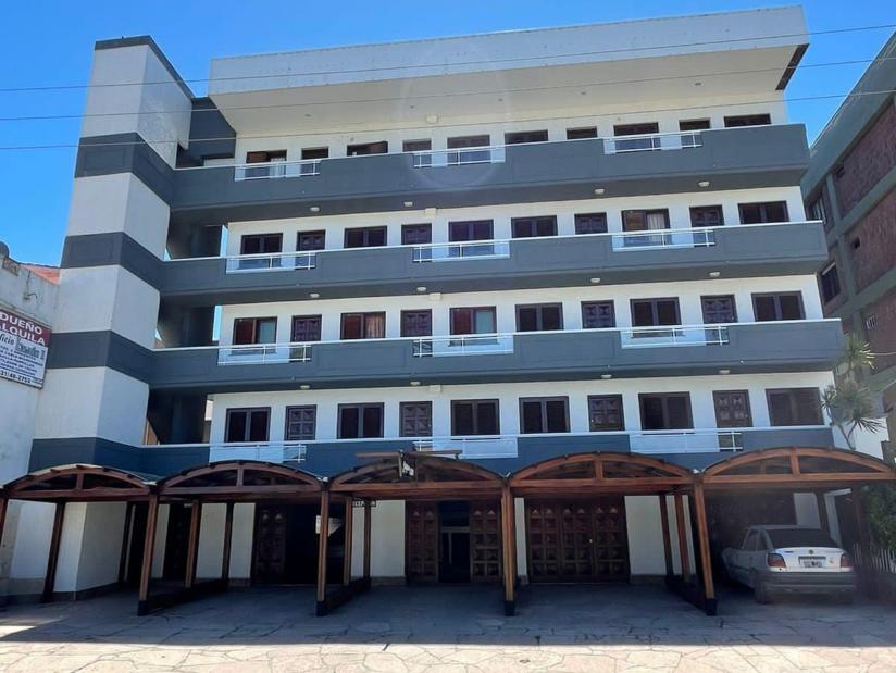 Edificio Lujan 1 Deluxe: Departamento en Villa Gesell zona Centro
