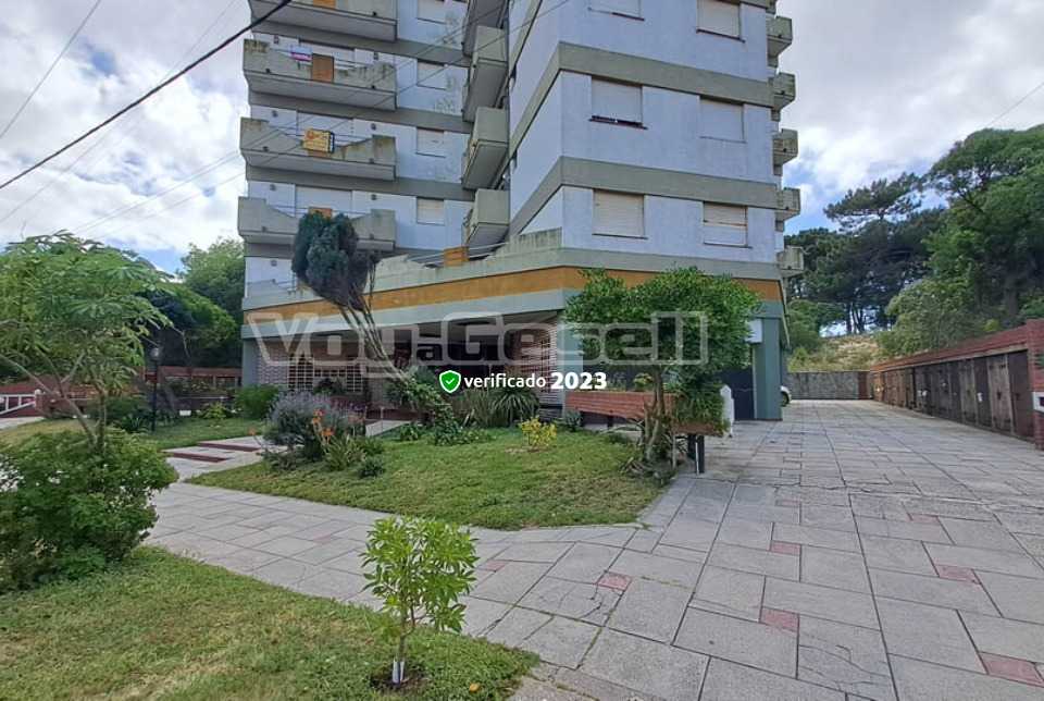 Alquilo Departamento Edificio PH en Villa Gesell zona Sur a 500 Mts de la Playa 