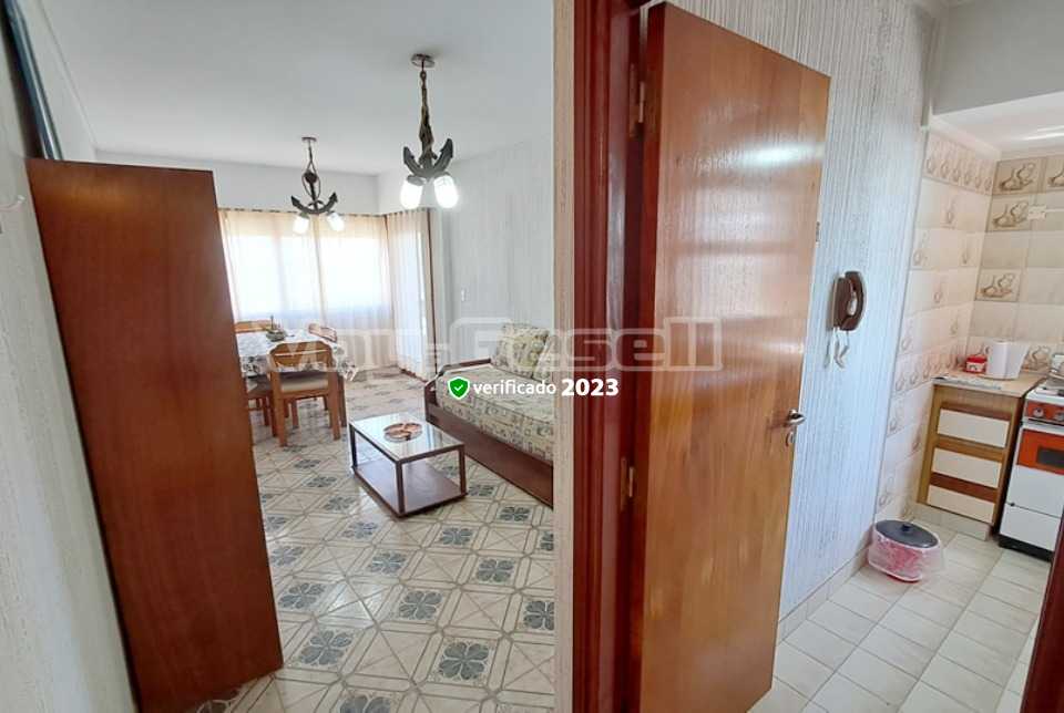 Alquilo Departamento Edificio Romeo IV en Villa Gesell zona Barrio Norte a 260 mts de la Playa 