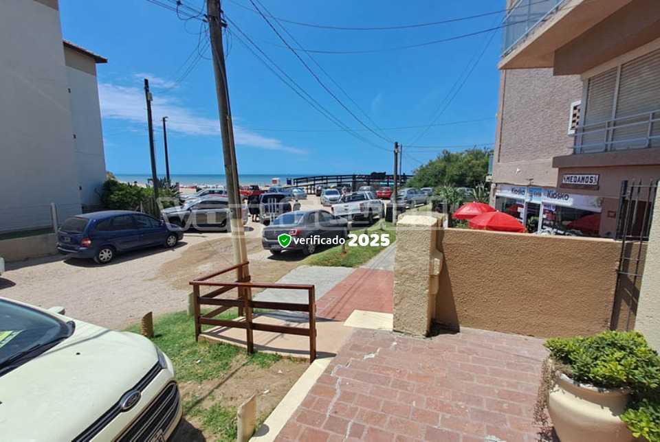 Alquilo Departamento Edificio Valmar en Villa Gesell zona Barrio Norte a 30 Mts de la Playa 
