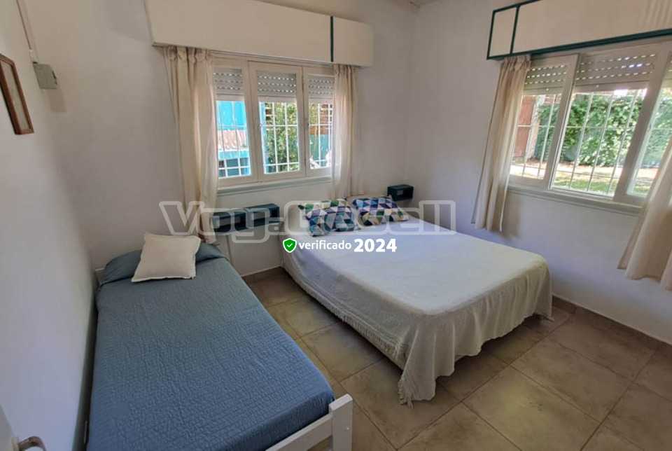 Alquilo Casa El Alero en Villa Gesell zona Centro a 550 Mts de la Playa