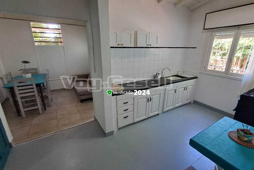 Alquilo Casa El Alero en Villa Gesell zona Centro a 550 Mts de la Playa 