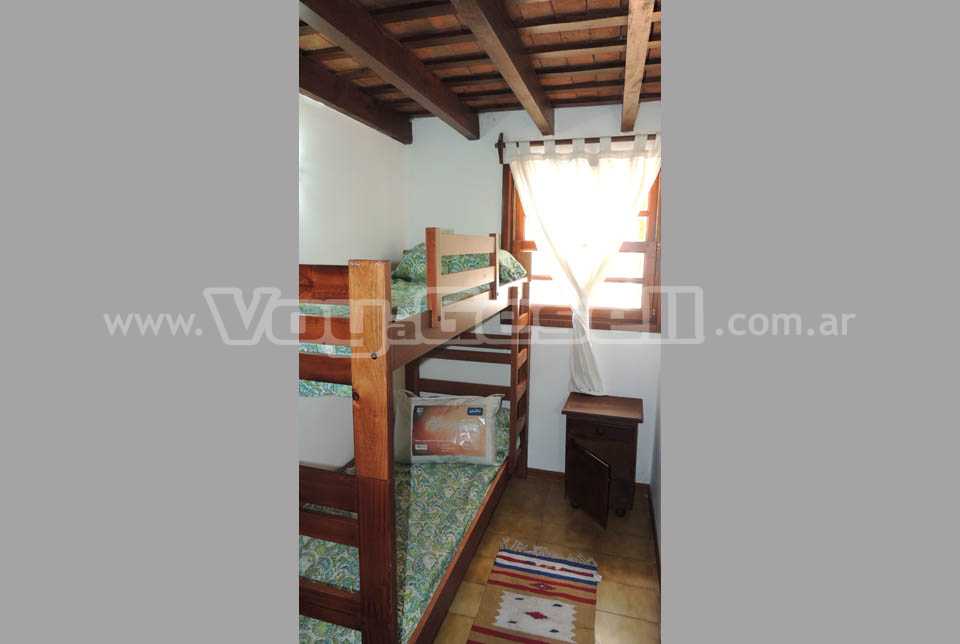 Alquilo Casa El Aljibe en Villa Gesell zona Barrio Norte a 700 mts de la Playa