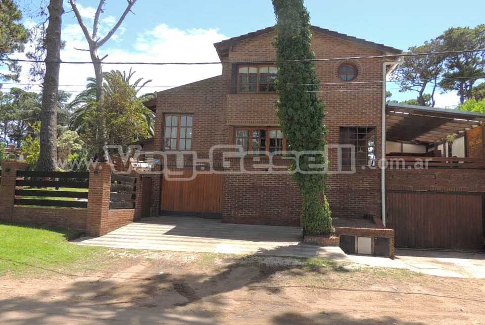 El Aljibe: Casa en Villa Gesell zona Barrio Norte