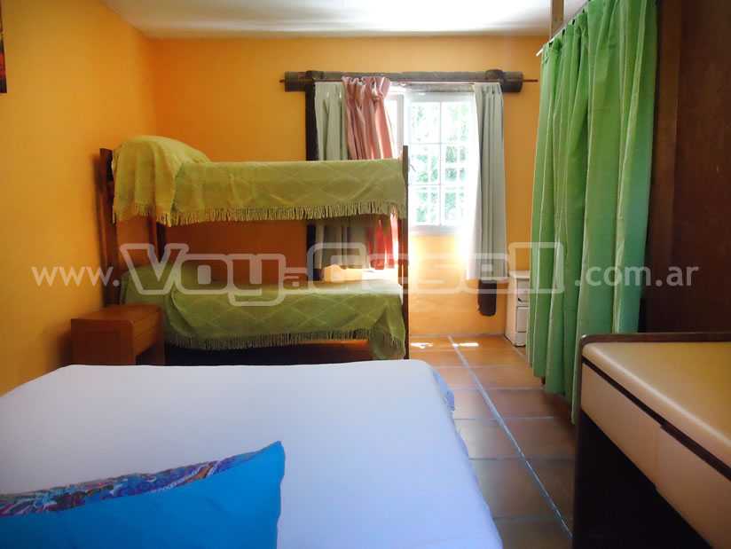 Alquilo Casa El Castillito en Villa Gesell zona Centro a 600 Mts de la Playa