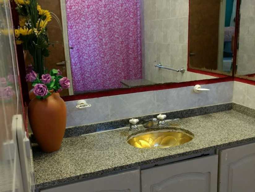 Alquilo Casa El Castillito en Villa Gesell zona Centro a 600 Mts de la Playa