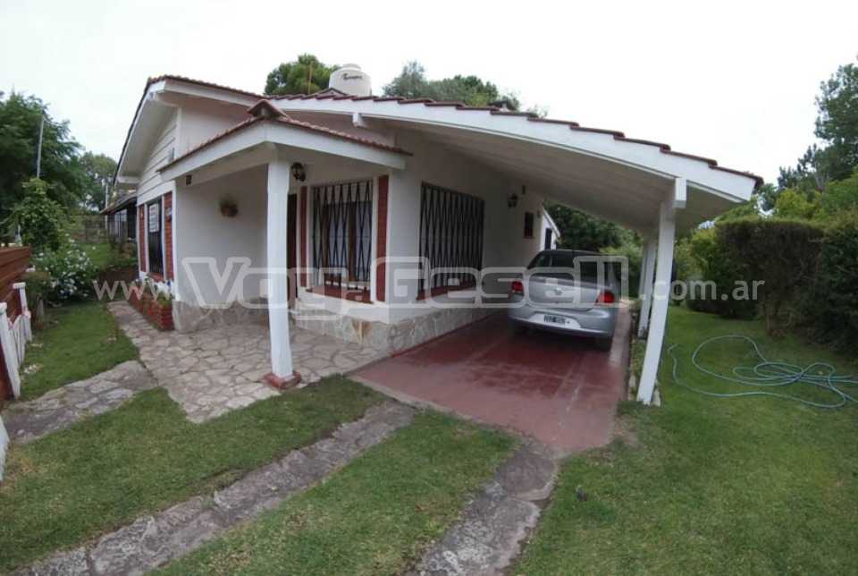 El Chino: Chalet en Villa Gesell zona Centro